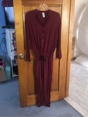 Burgundy Solid Long Sleeve Button Front Jumpsuit with Pockets Size L
